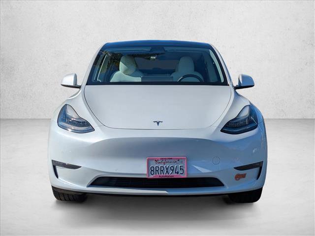Used 2020 Tesla Model Y Long Range video 2