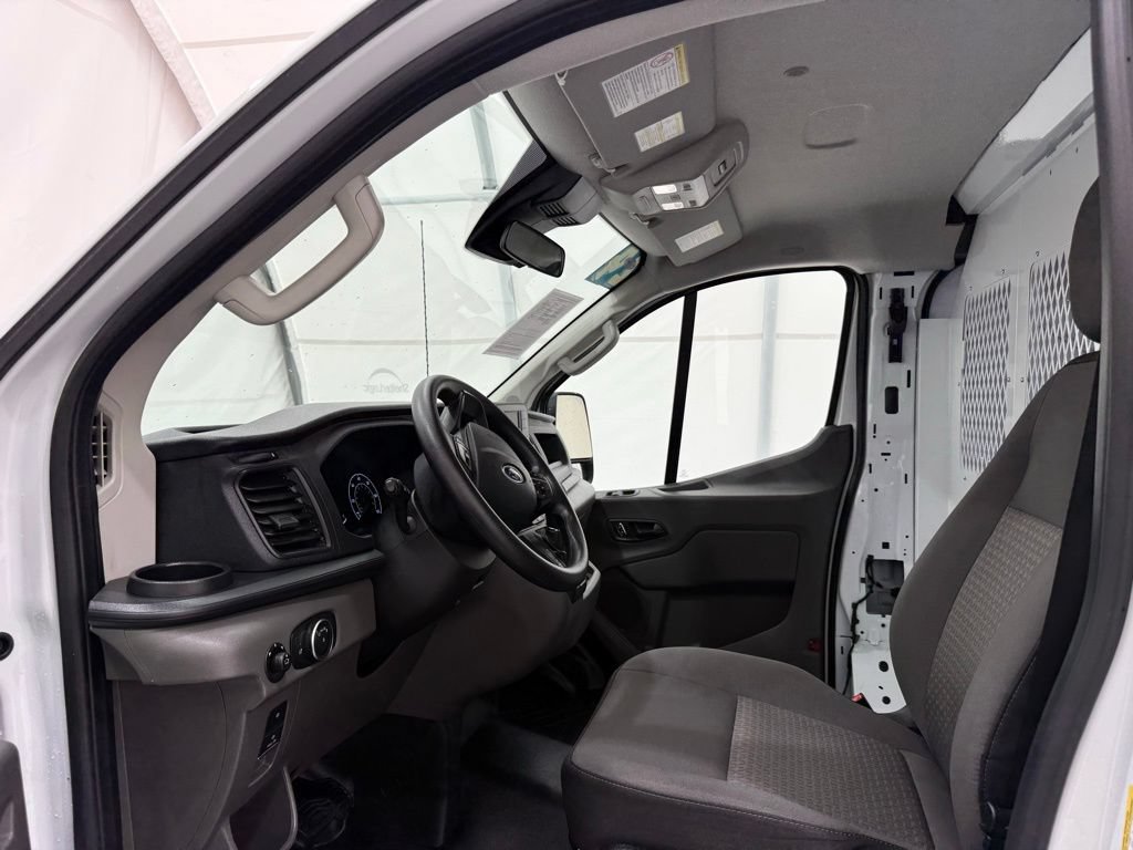 Used 2024 Ford Transit 250 Low Roof RWD image 12
