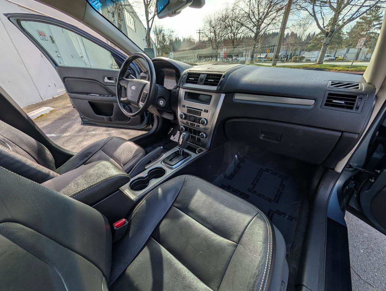 Used 2011 Ford Fusion Hybrid w/ 501A Rapid Spec Order Code image 11