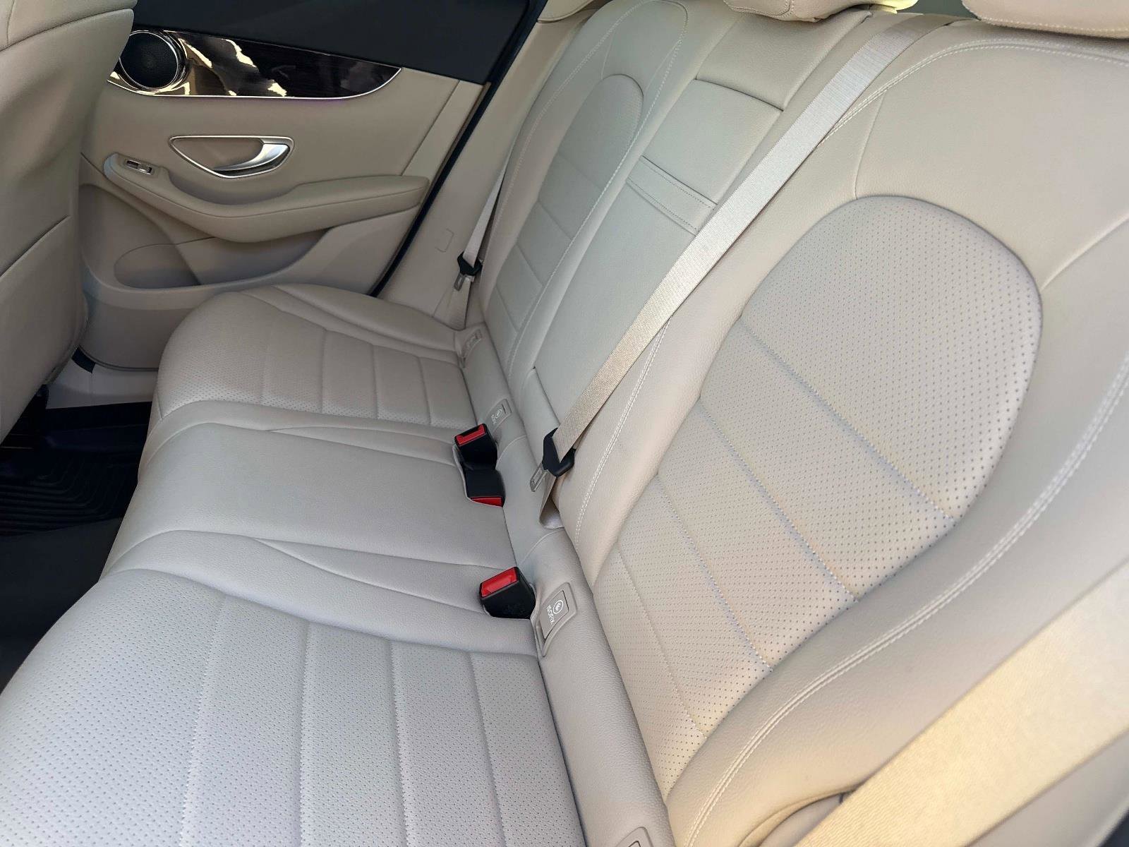 Used 2022 Mercedes-Benz GLC 300 GLC 300 image 15