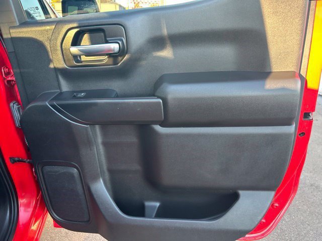 Used 2022 Chevrolet Silverado 1500 Custom w/ LPO, Blackout Package RWD image 32