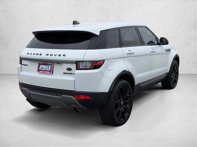 Used 2017 Land Rover Range Rover Evoque SE image 5