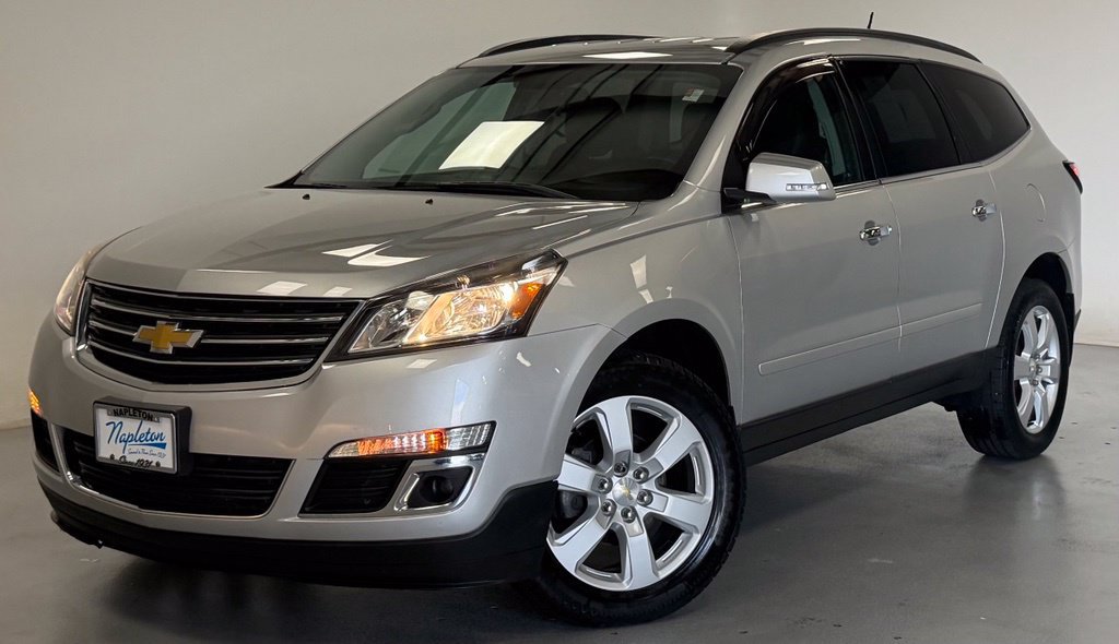 Used 2017 Chevrolet Traverse LT w/ Style and Technology Package