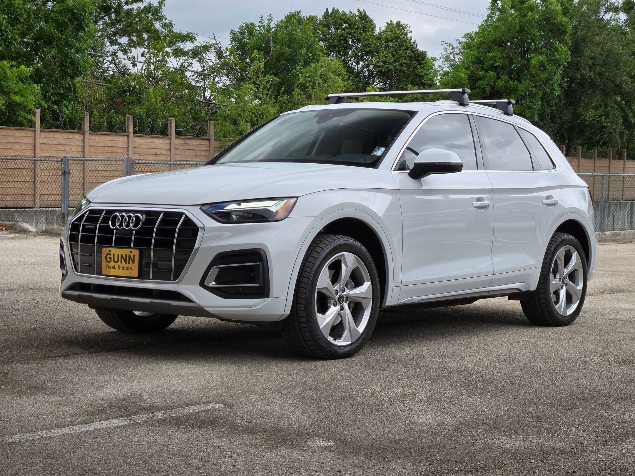 Used 2021 Audi Q5 2.0T Premium Plus w/ Premium Plus Package AWD/4WD image 8