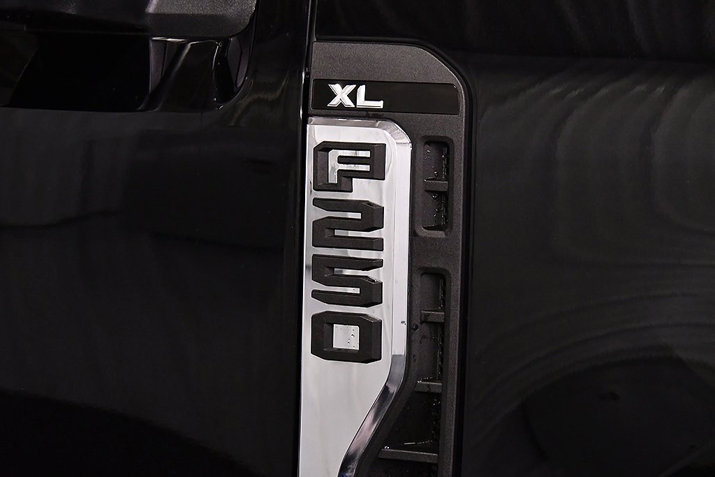 New 2026 Ford F250 XL image 10
