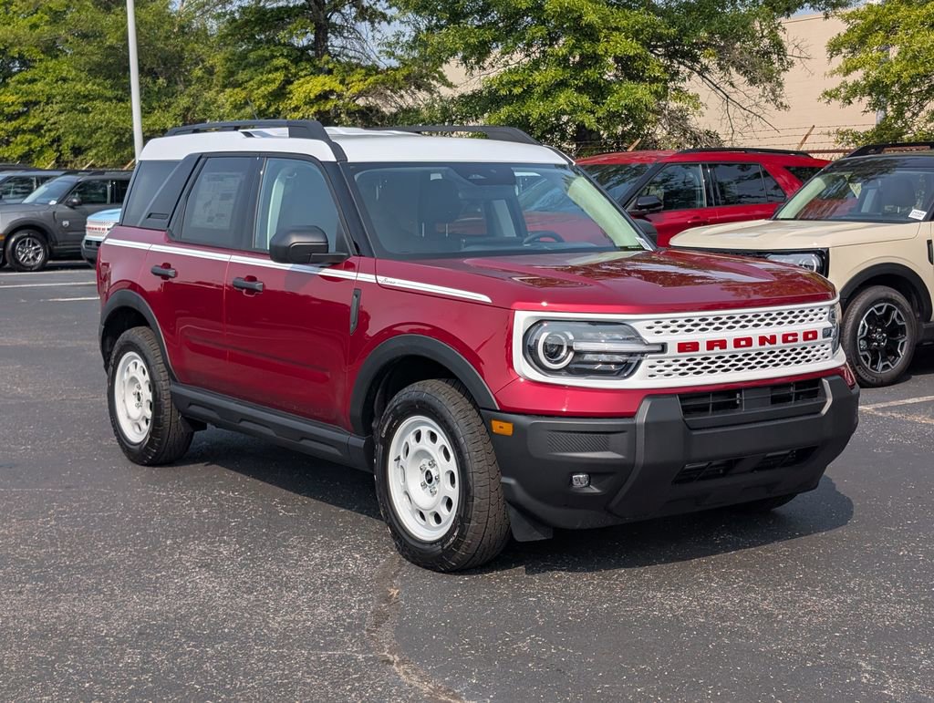 New 2025 Ford Bronco Sport Heritage w/ Convenience Package AWD/4WD image 3