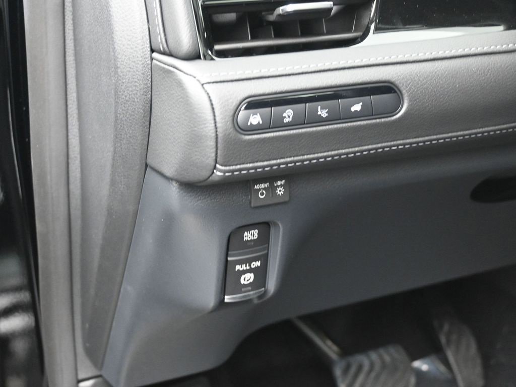 New 2026 INFINITI QX80 Luxe image 14