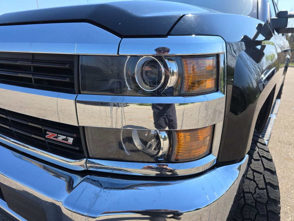 Used 2015 Chevrolet Silverado 2500 LT w/ LT Convenience Package image 33