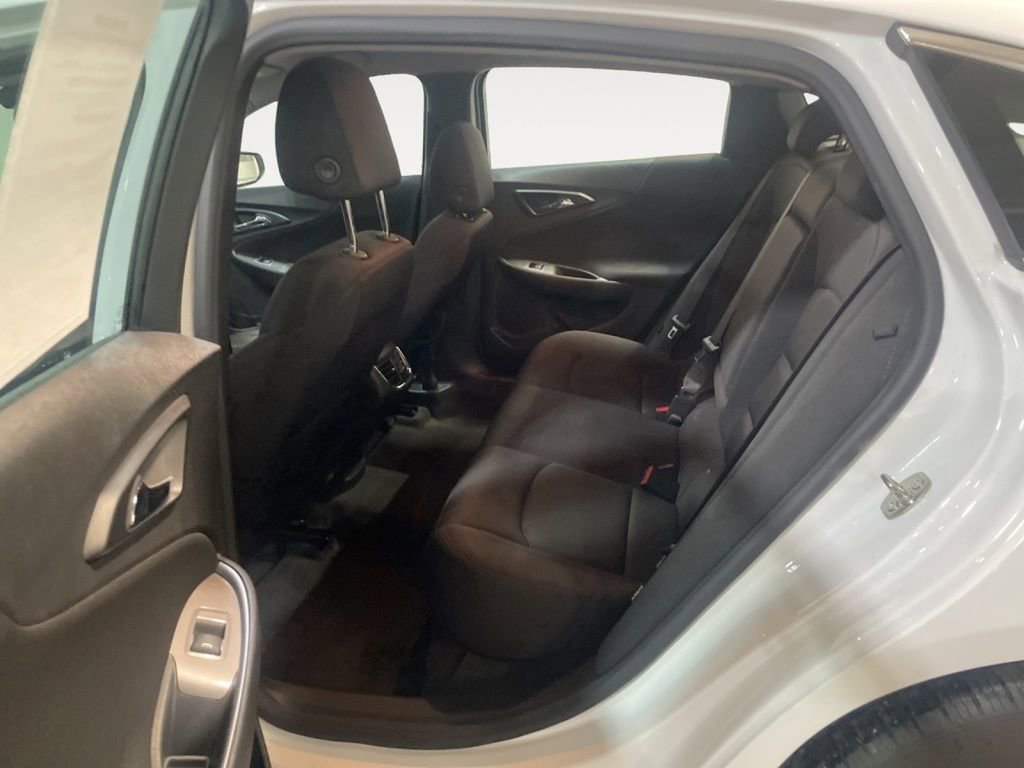 Used 2024 Chevrolet Malibu LT image 12