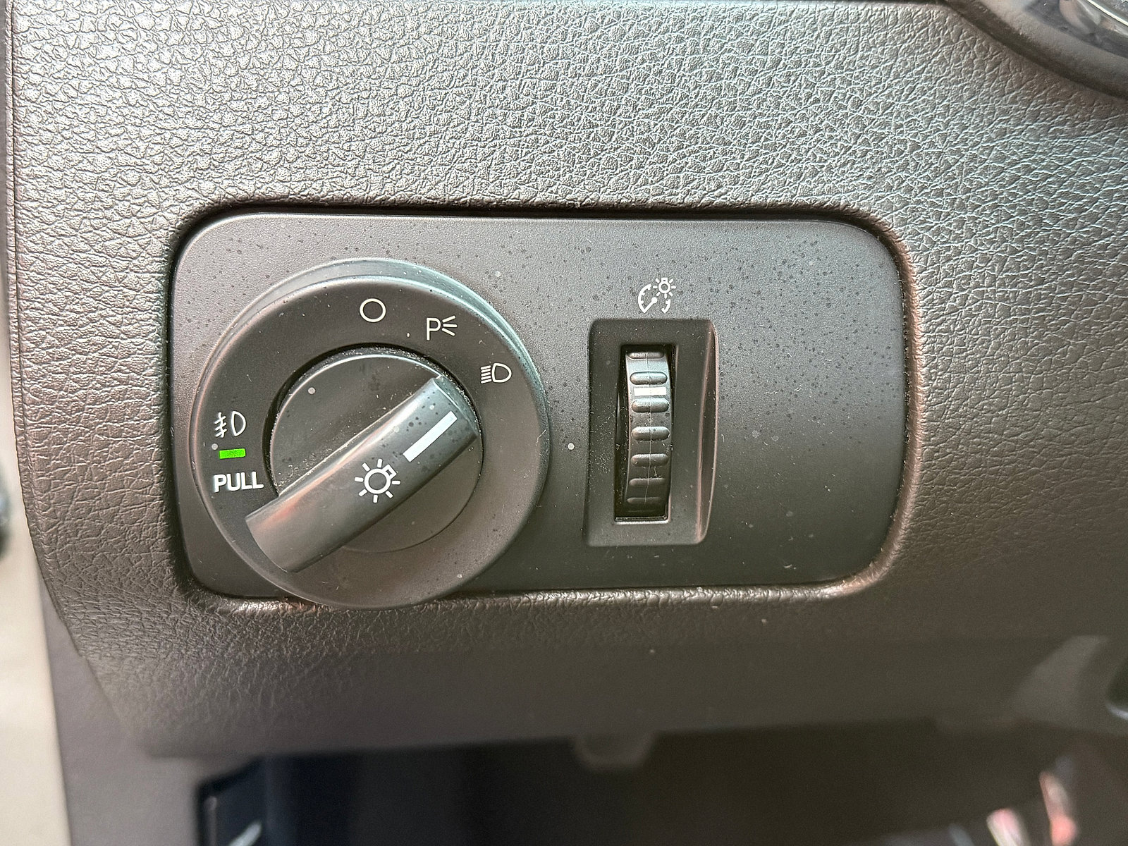 Used 2009 Ford Mustang GT image 21