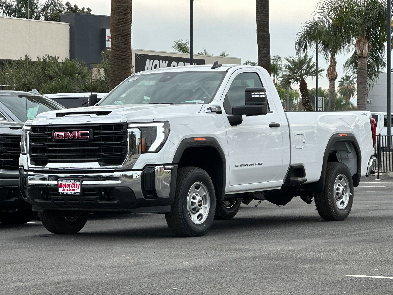 New 2025 GMC Sierra 2500 Pro w/ Convenience Package AWD/4WD image 8