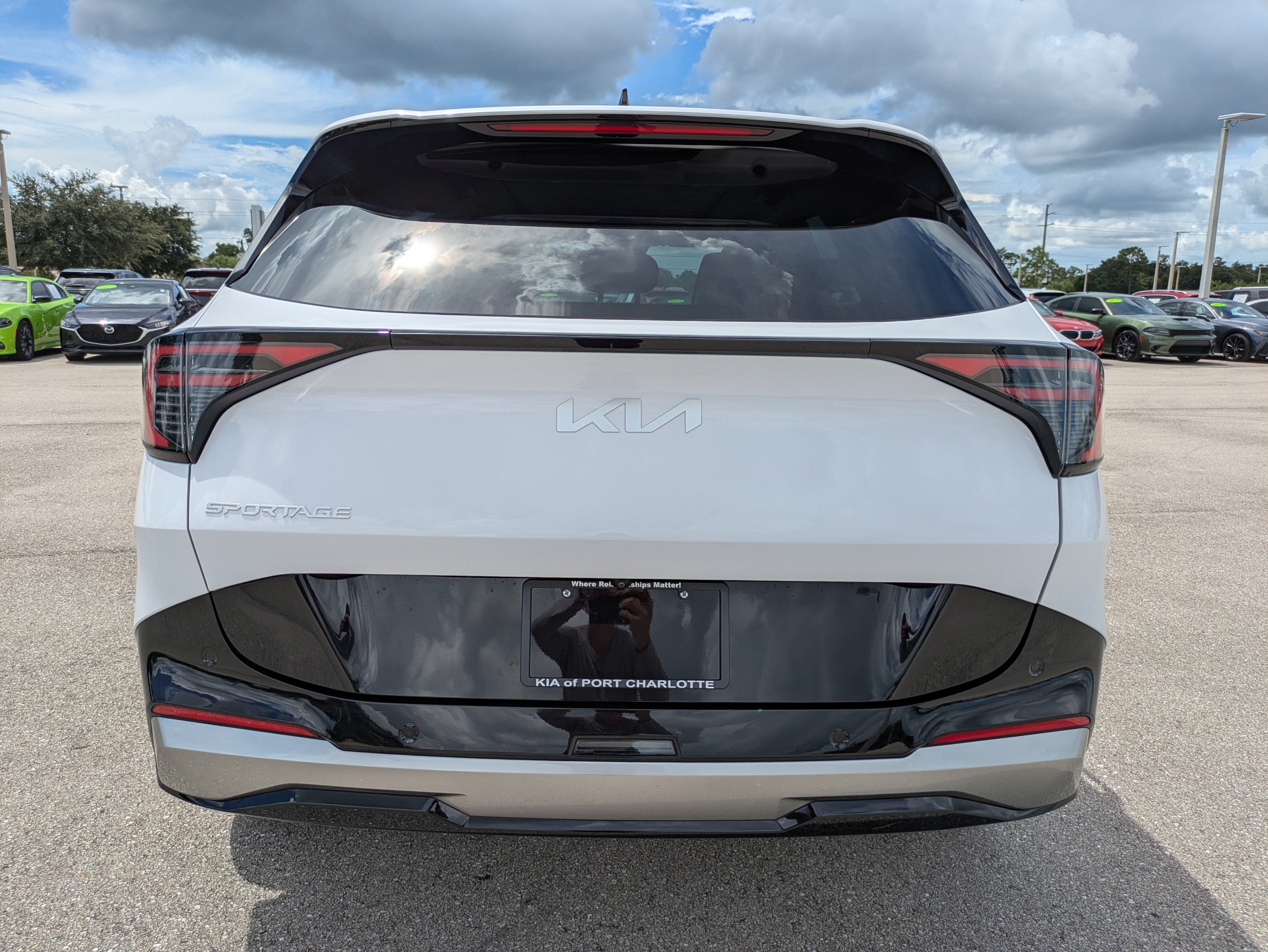 Certified 2026 Kia Sportage SX FWD image 5