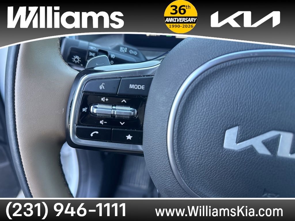 Used 2025 Kia Sorento SX Prestige w/ Olive Brown Leather Package AWD/4WD image 41