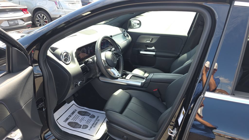 Certified 2025 Mercedes-Benz GLA 250 image 23