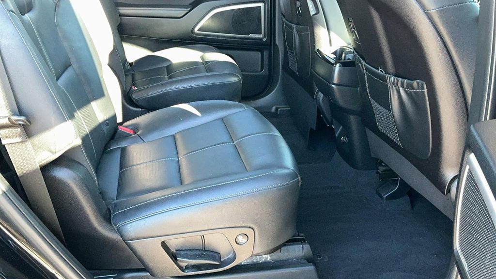 Used 2024 Kia Telluride EX w/ EX Captain's Chair Package FWD image 18