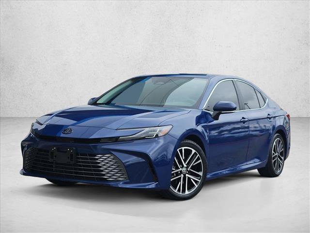 Used 2026 Toyota Camry XLE FWD image 4