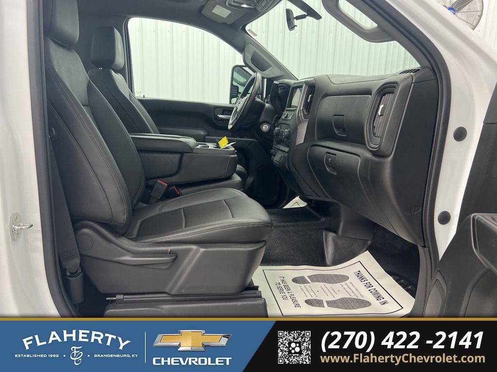 Used 2020 Chevrolet Silverado 3500 W/T w/ WT Convenience Package image 11