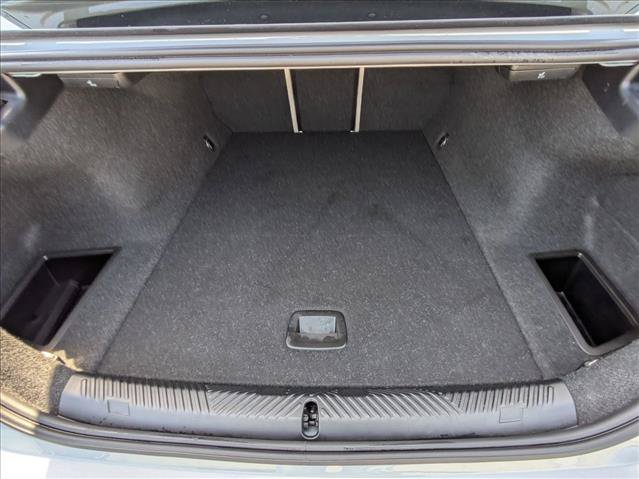 Certified 2025 BMW i5 eDrive40i w/ M Sport Package RWD image 6