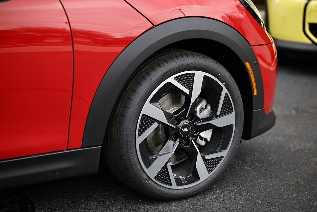 New 2026 MINI Cooper S image 5