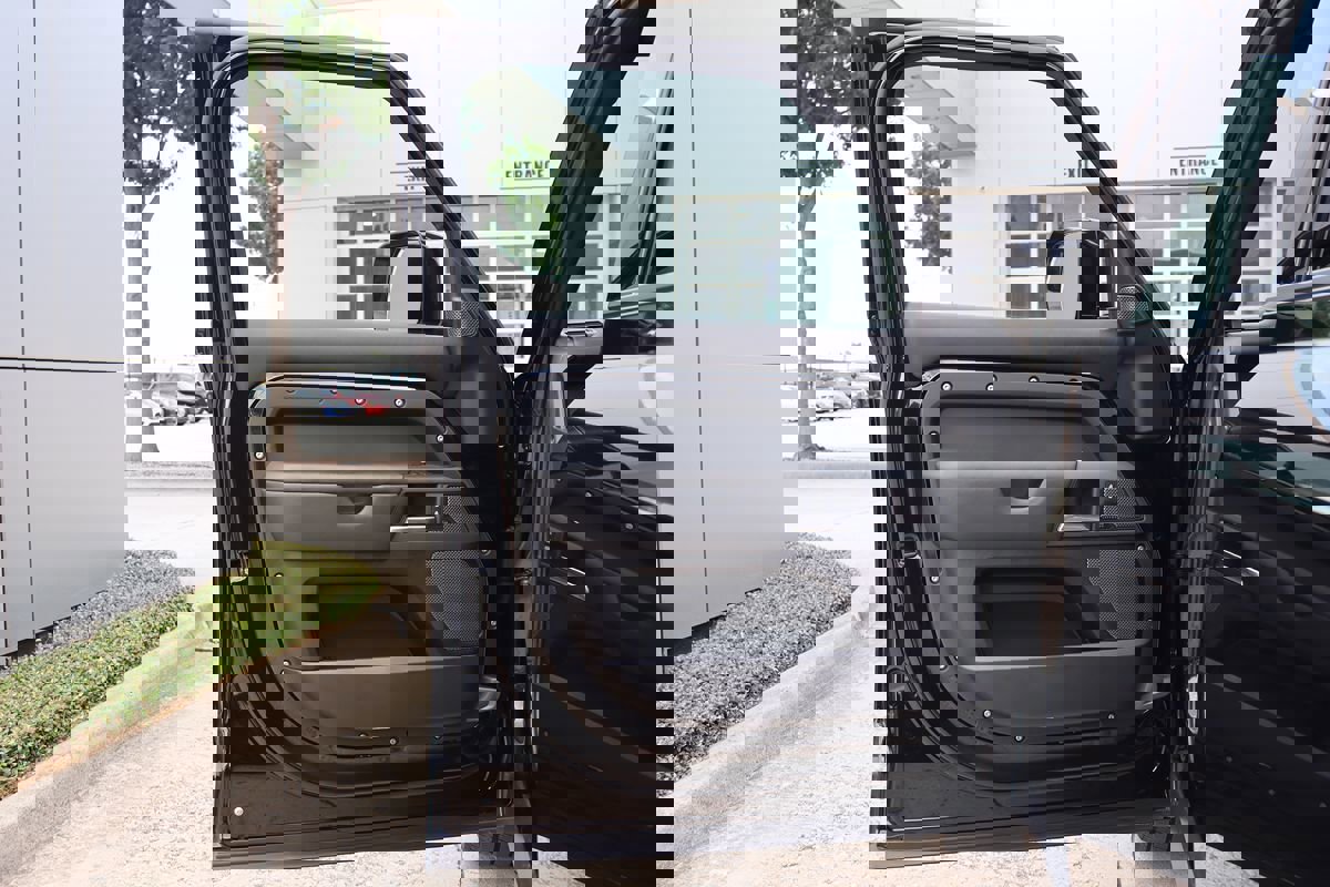 Used 2022 Land Rover Defender 110 X image 52