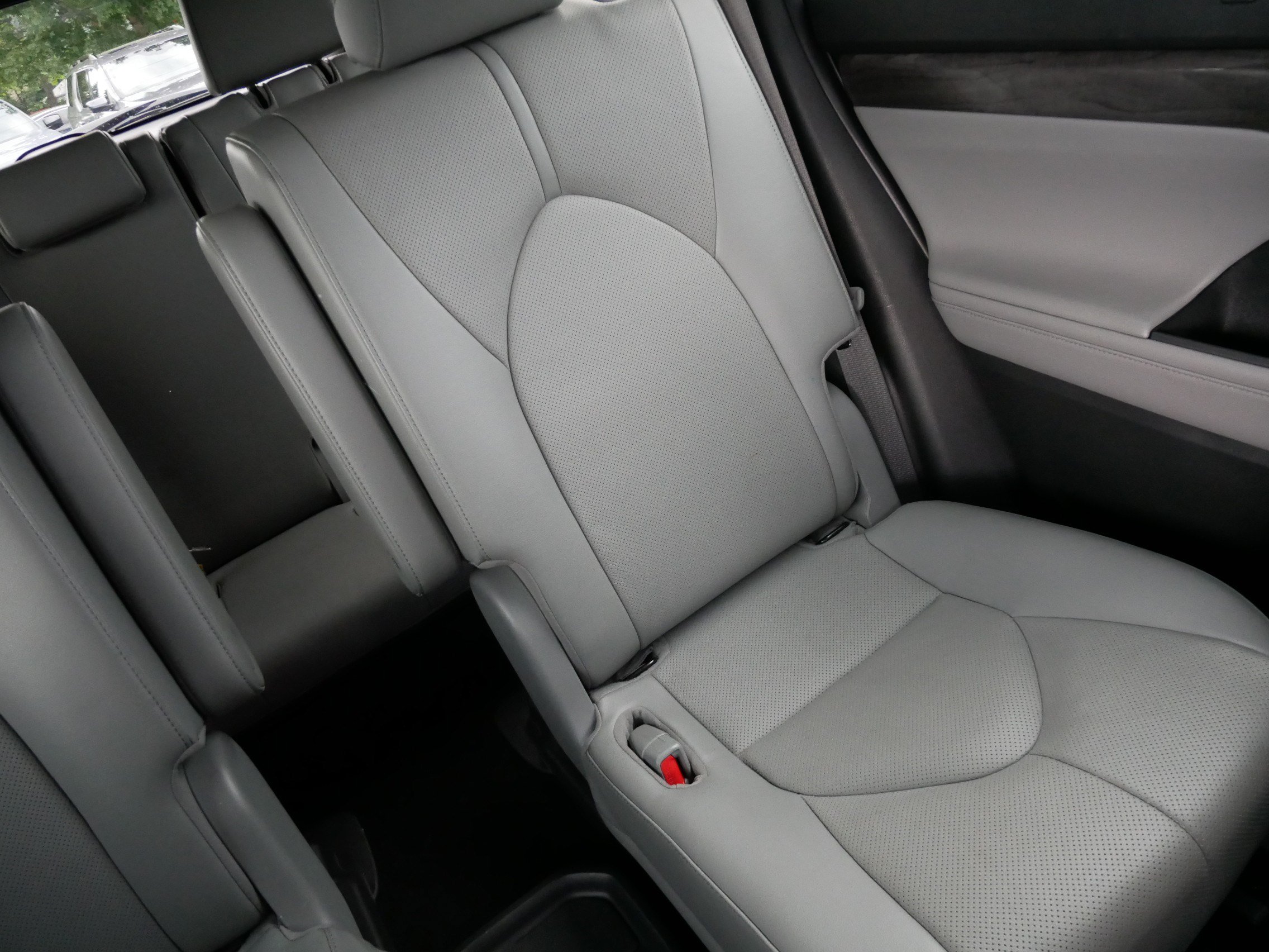 Used 2022 Toyota Highlander Limited AWD/4WD image 14