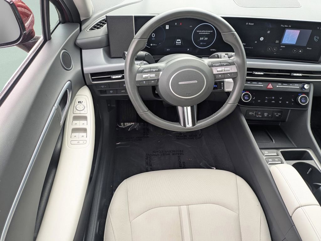 Certified 2024 Hyundai Sonata SEL w/ Convenience Package FWD image 12