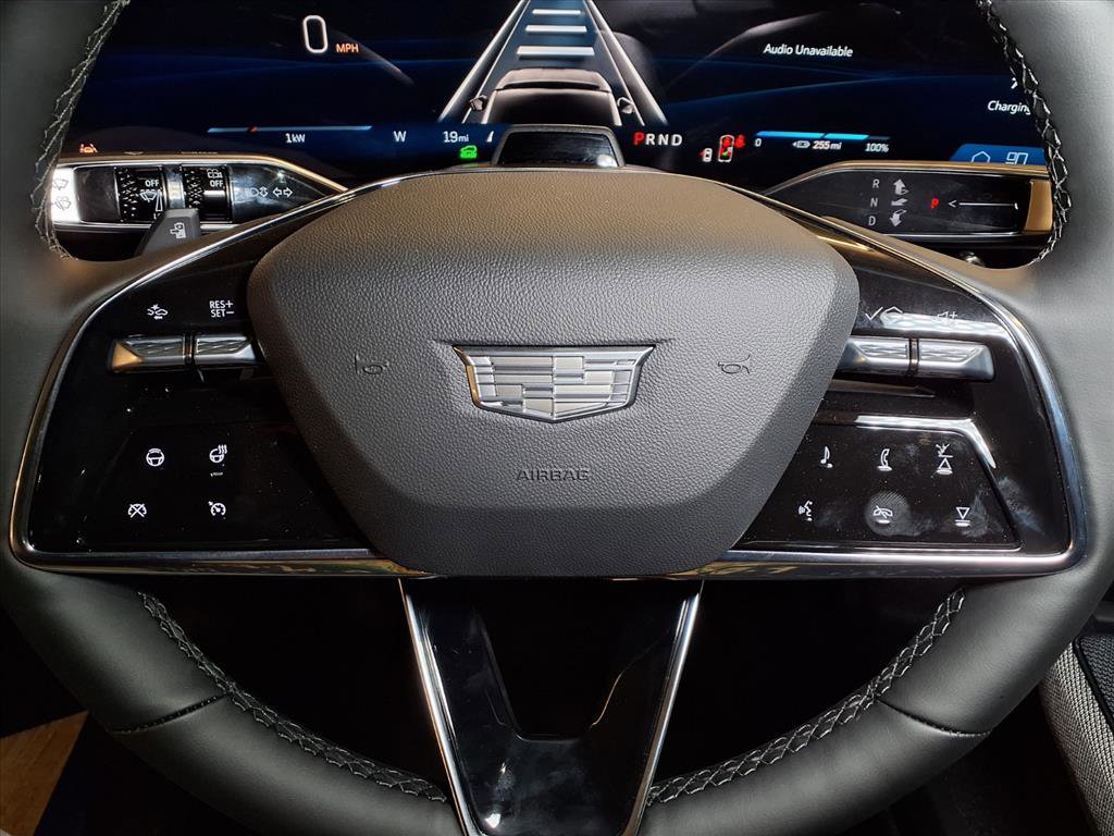 Used 2026 Cadillac Optiq Luxury 1 image 20