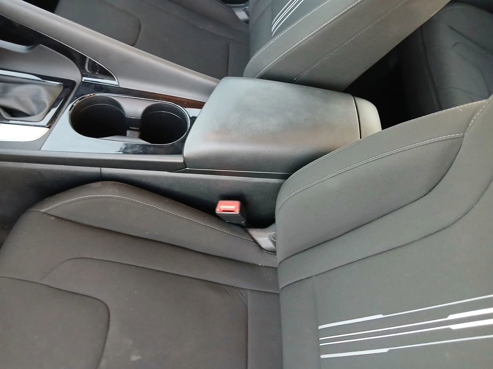 Used 2023 Hyundai Elantra Blue w/ Cargo Package image 8