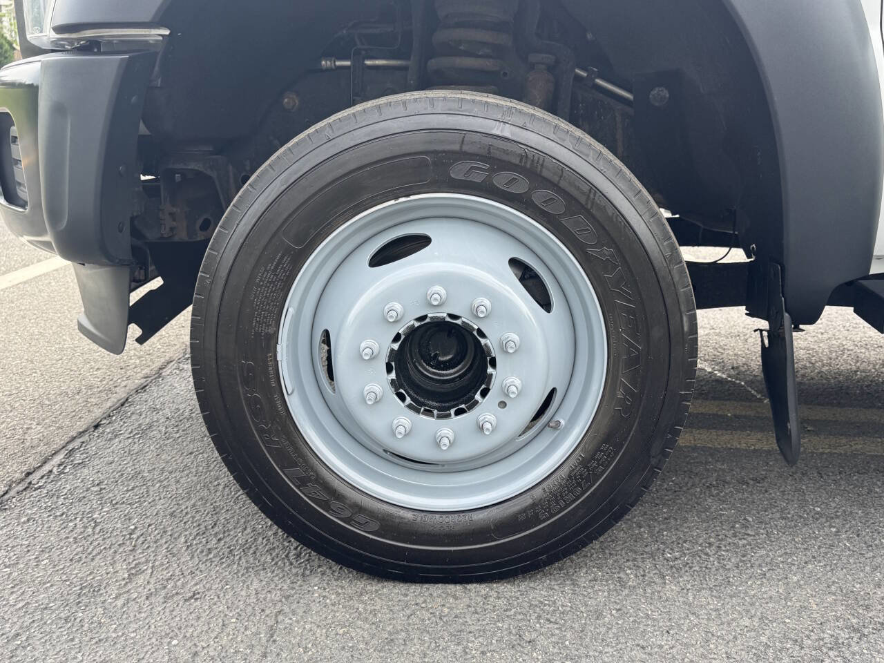 Used 2014 Ford F550 2WD Regular Cab Super Duty w/ Snow Plow Prep Package image 20