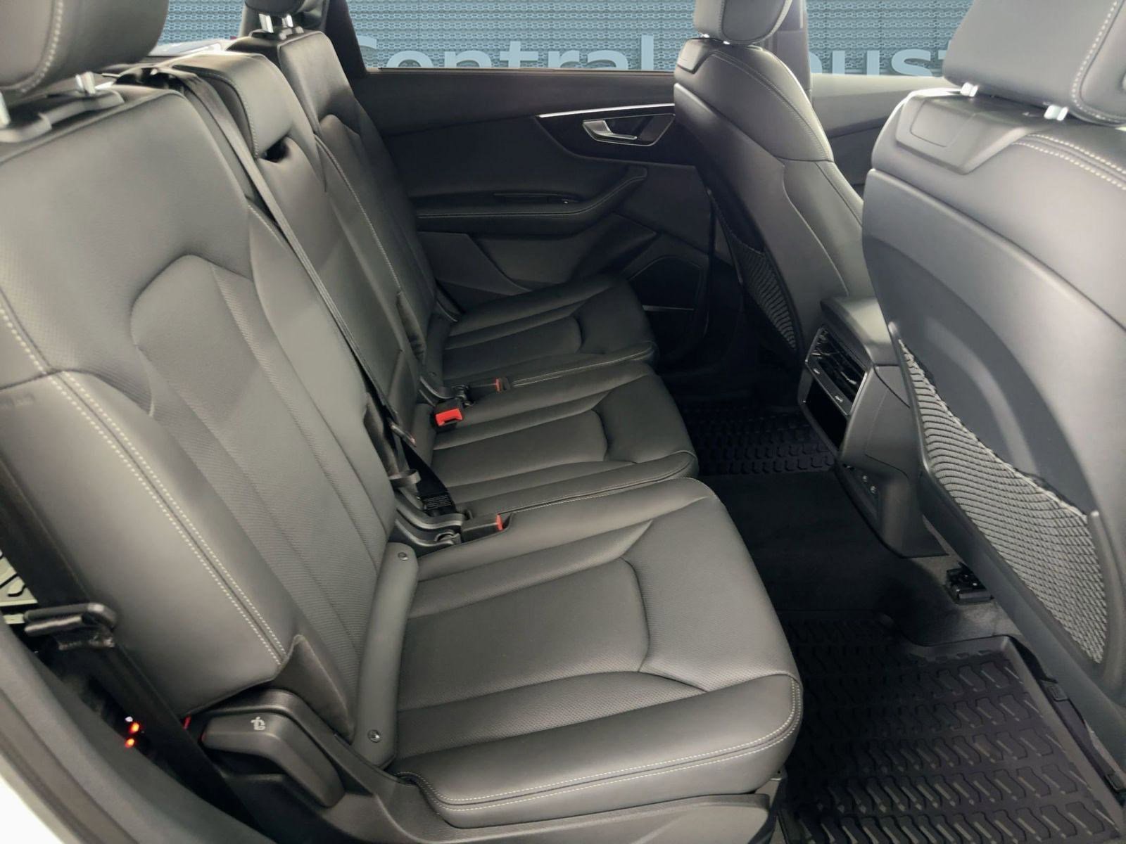 New 2026 Audi Q7 3.0T Prestige image 29