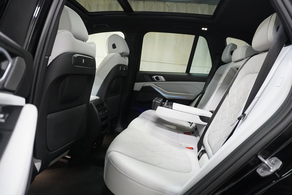 Certified 2024 BMW X5 xDrive50e w/ Premium Package image 14