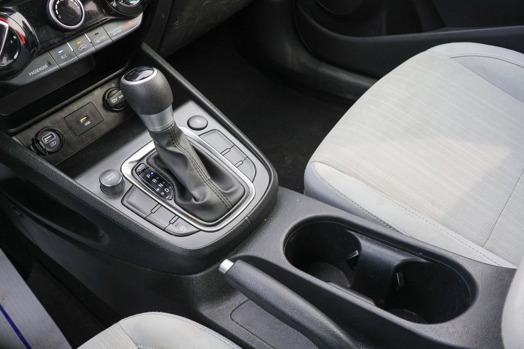 Used 2023 Hyundai Kona SEL image 15