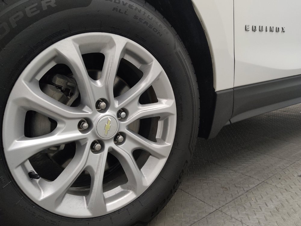 Used 2019 Chevrolet Equinox LS w/ LS Convenience Package FWD image 31
