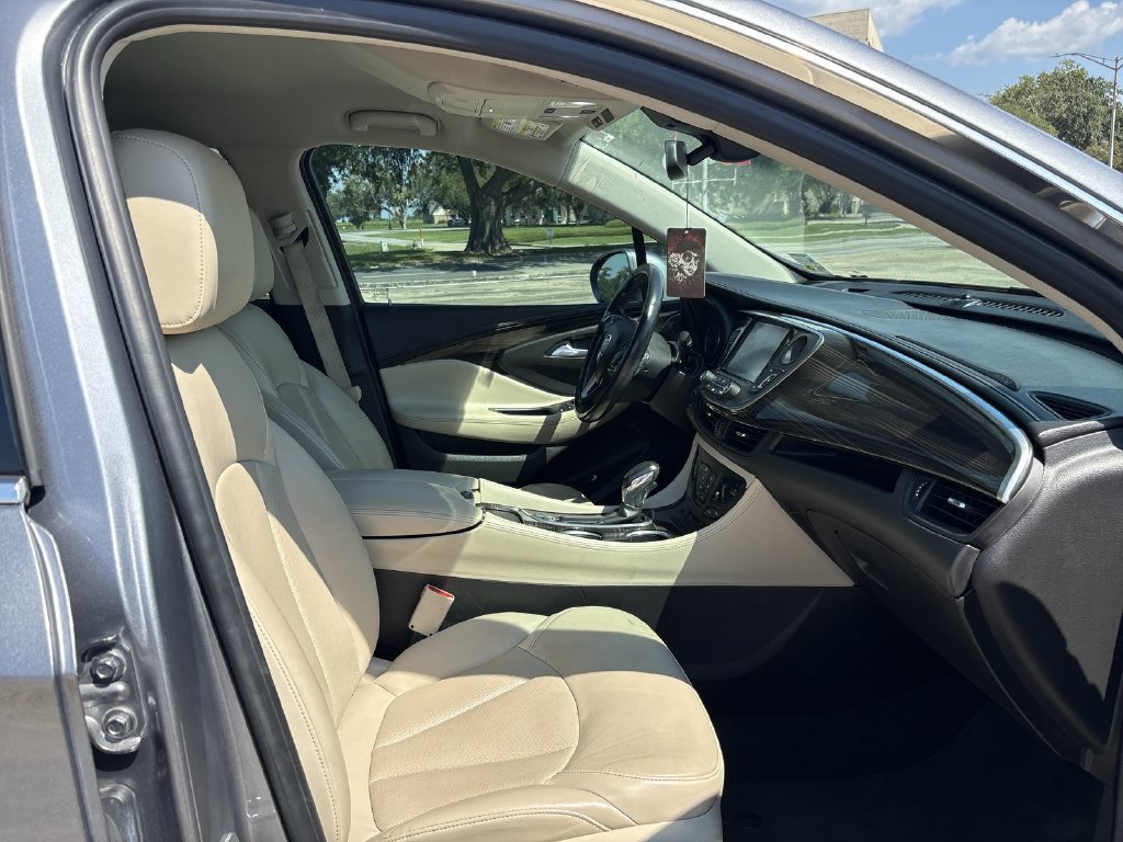 Used 2020 Buick Envision Premium w/ LPO, Cargo Package AWD/4WD image 31