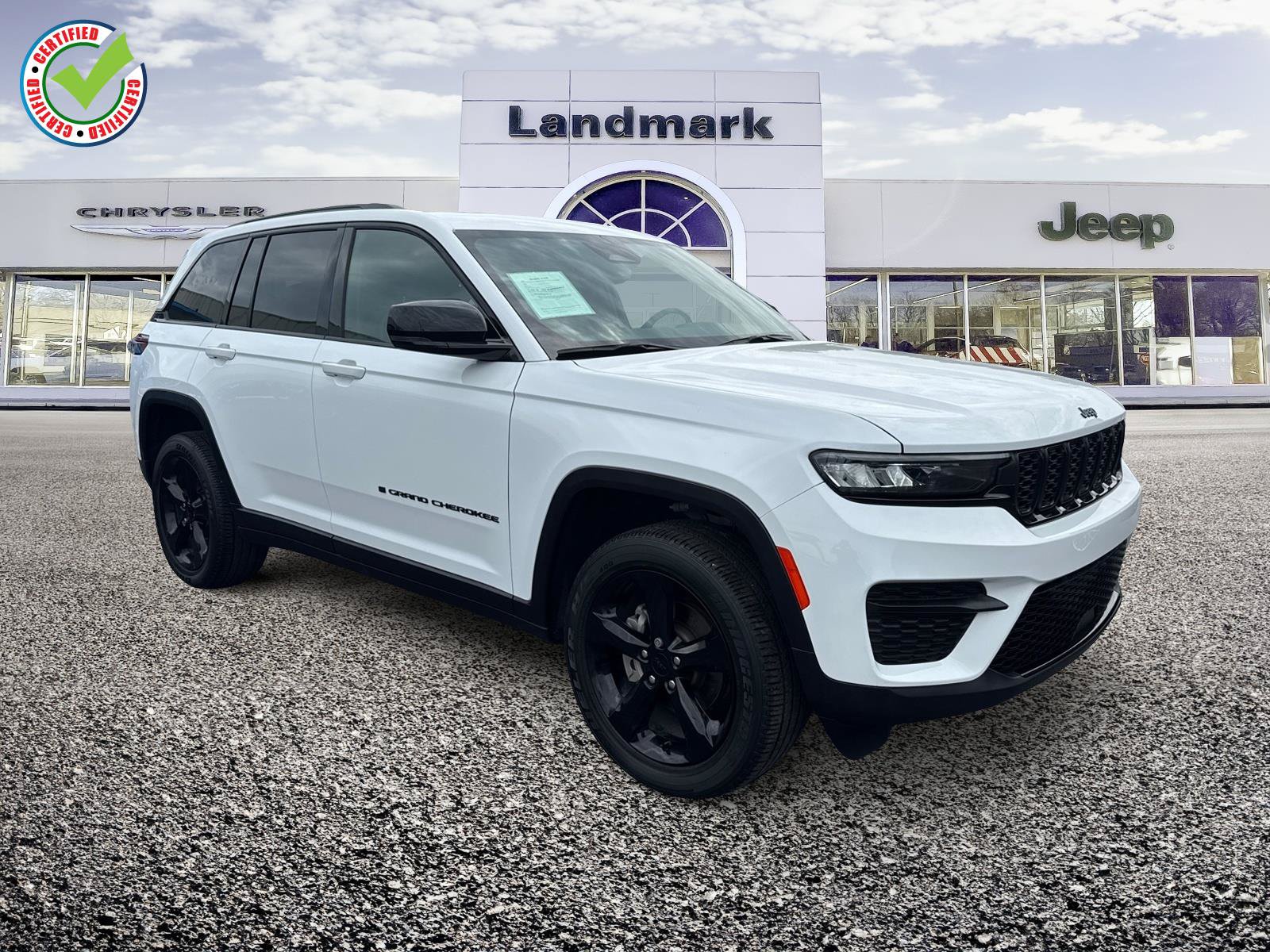 Used 2024 Jeep Grand Cherokee Altitude