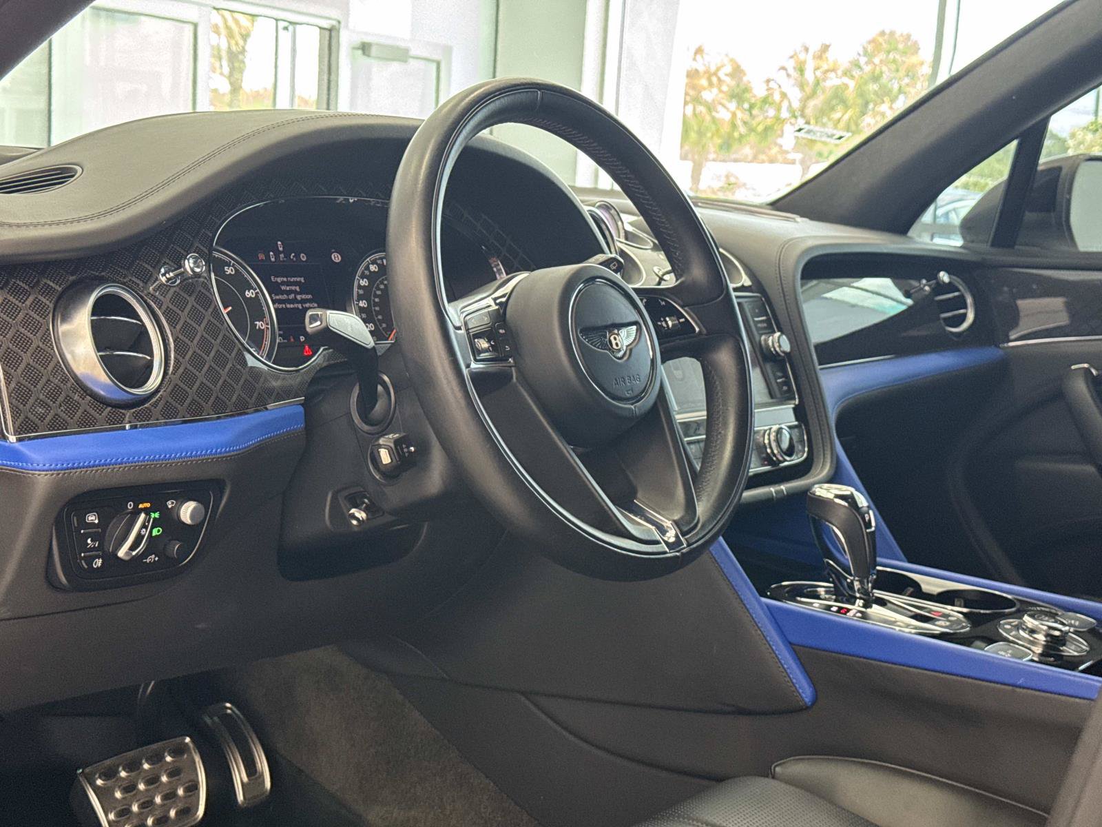 Used 2020 Bentley Bentayga Design Series AWD/4WD image 18