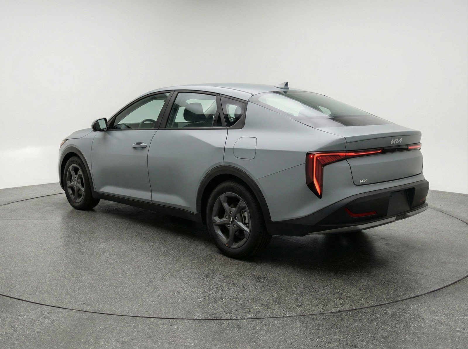 Used 2025 Kia K4 LXS FWD image 6