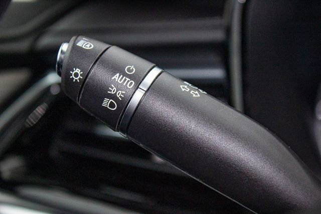 Used 2020 Cadillac XT6 Premium Luxury image 29