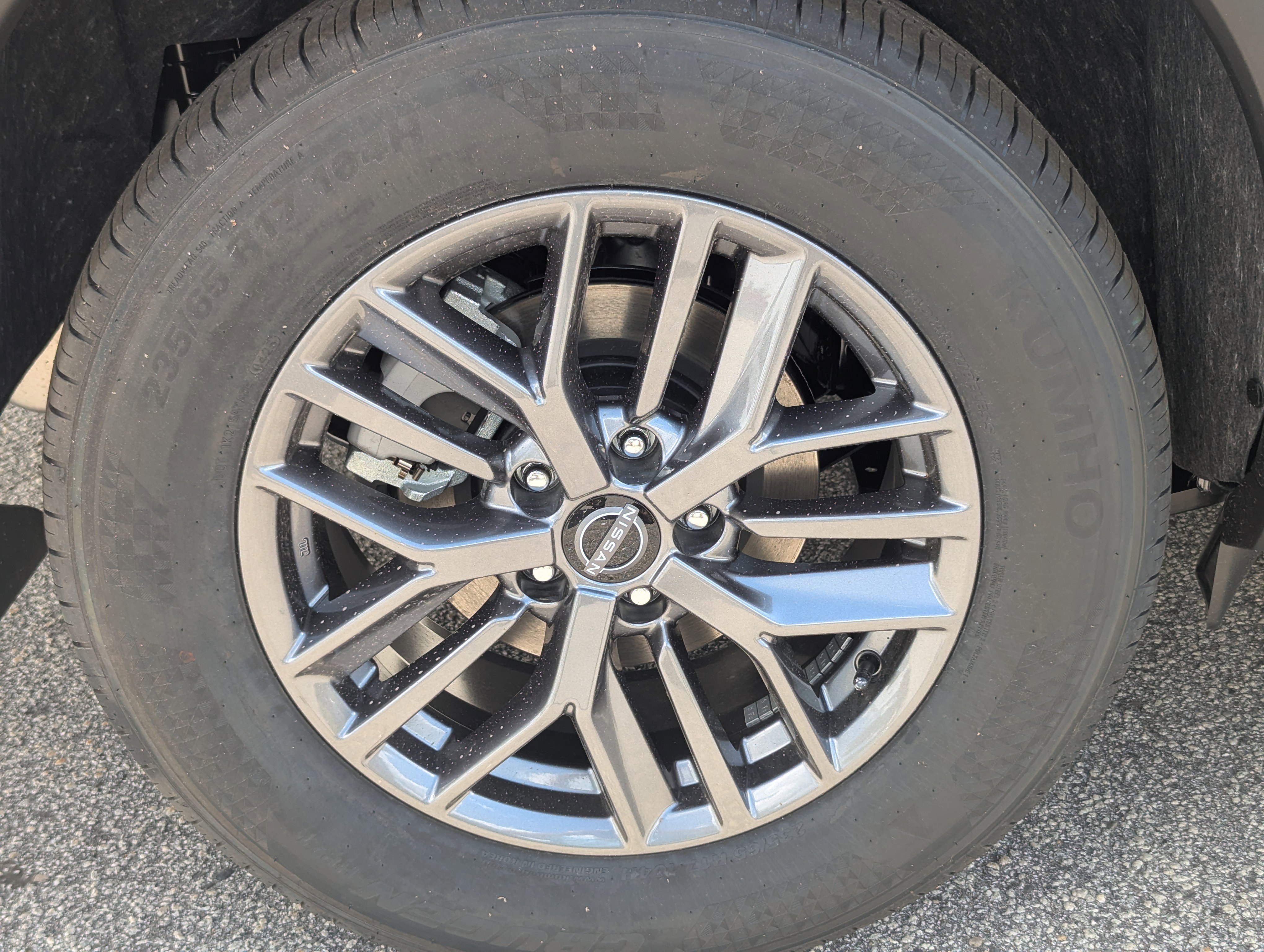 New 2026 Nissan Rogue S image 10