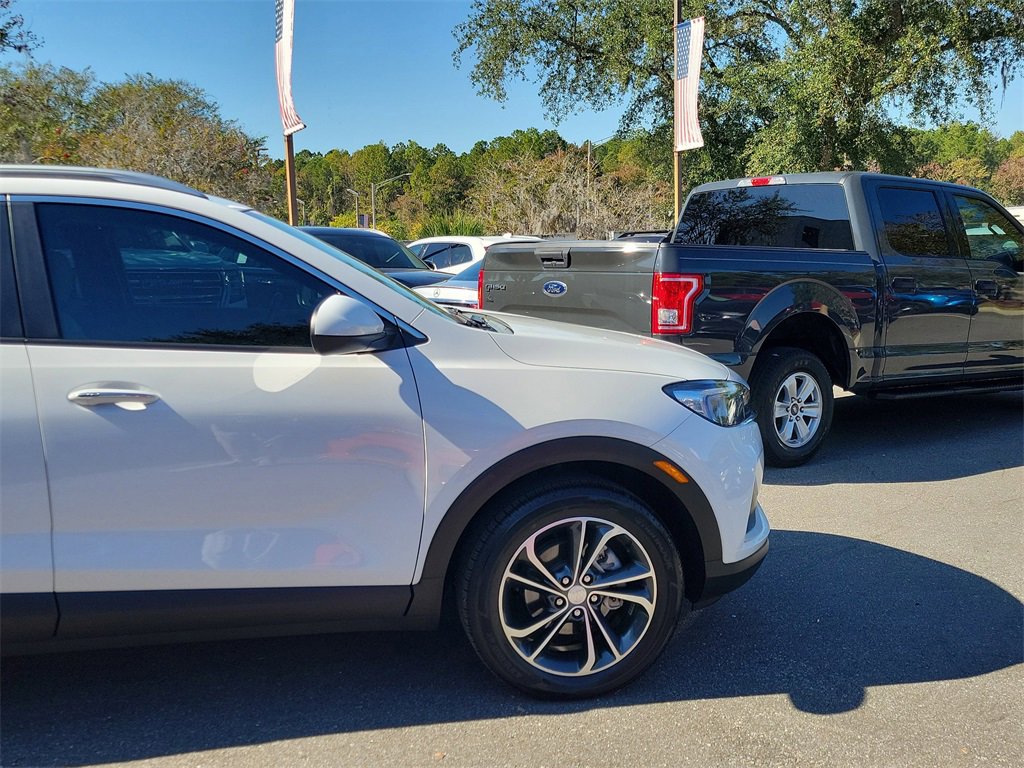 Certified 2023 Buick Encore GX Select image 15