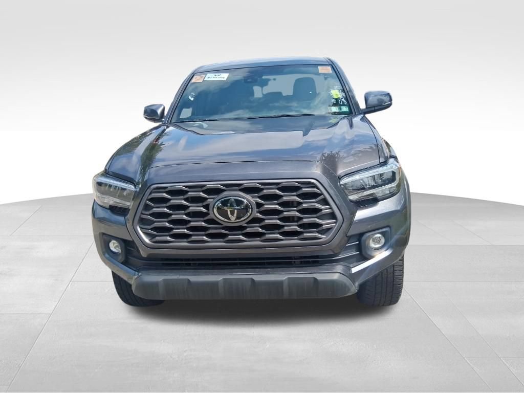 Used 2021 Toyota Tacoma TRD Off-Road AWD/4WD image 3