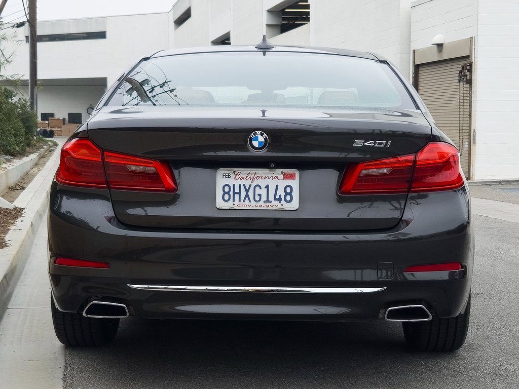 Used 2019 BMW 540i w/ Convenience Package image 6