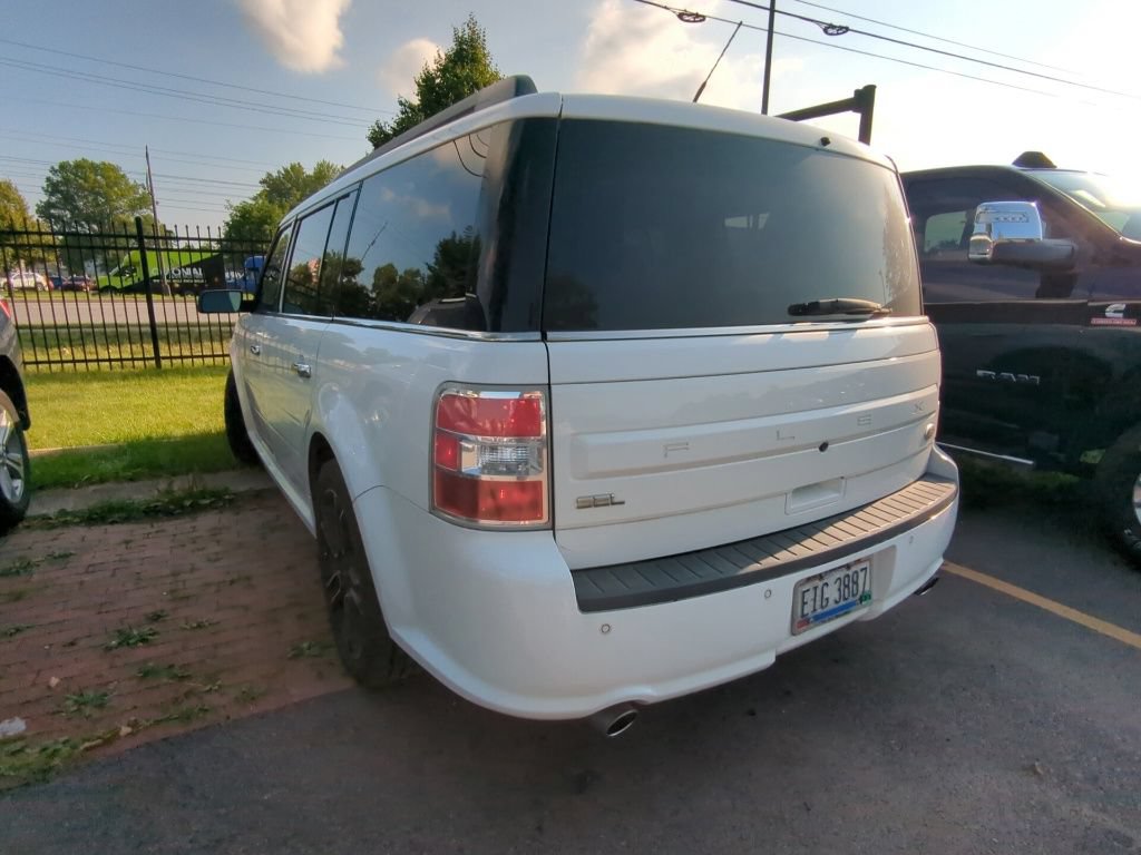 Used 2015 Ford Flex SEL w/ Equipment Group 202A FWD image 4