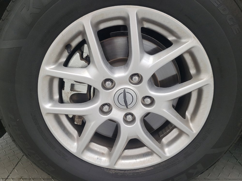 Used 2024 Chrysler Voyager LX FWD image 31