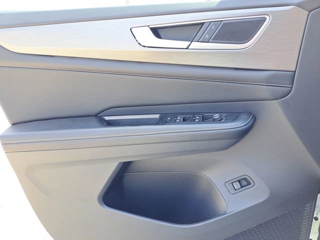 Used 2024 Volkswagen Atlas Cross Sport SE image 19