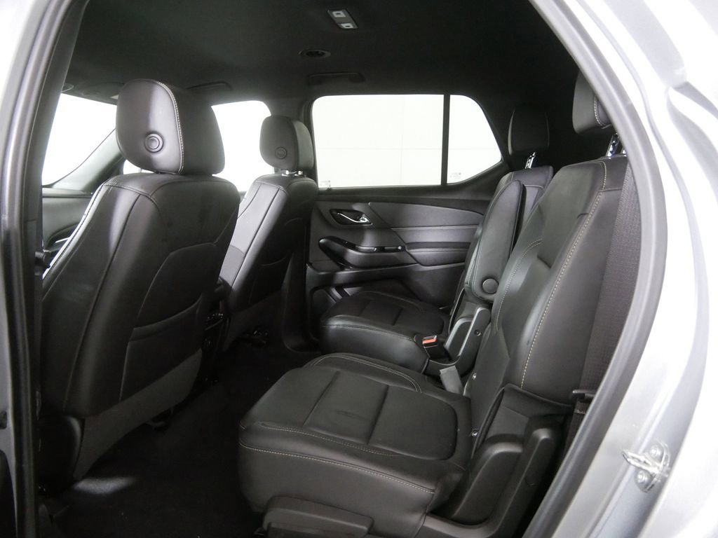 Used 2023 Chevrolet Traverse LT AWD/4WD image 20