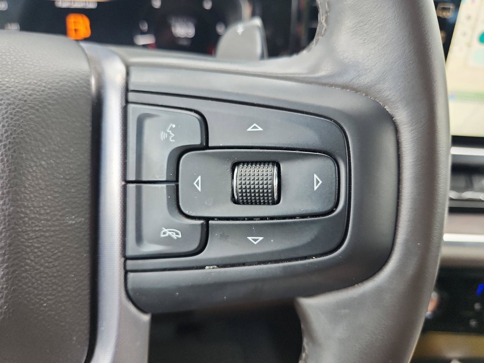 Used 2024 GMC Sierra 1500 SLT w/ SLT Premium Package AWD/4WD image 29