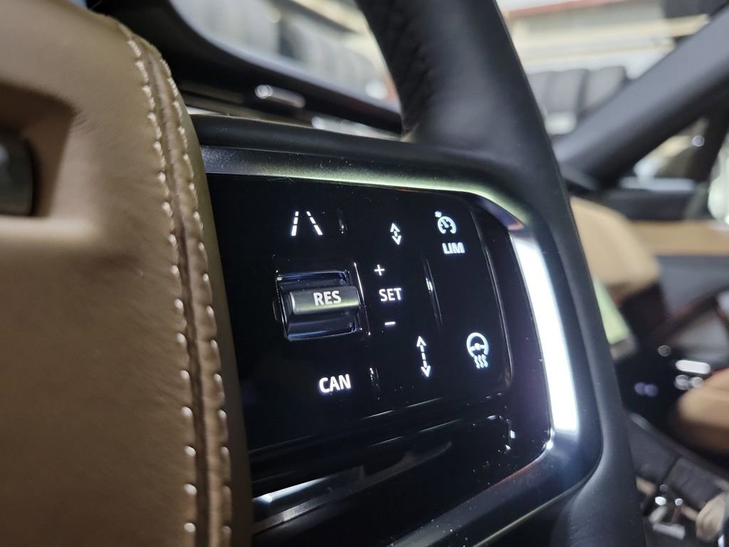 New 2026 Land Rover Range Rover Sport SE image 16