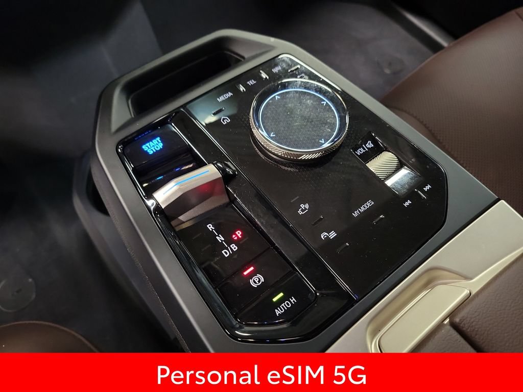 Used 2024 BMW iX xDrive50 w/ Premium Package AWD/4WD image 19