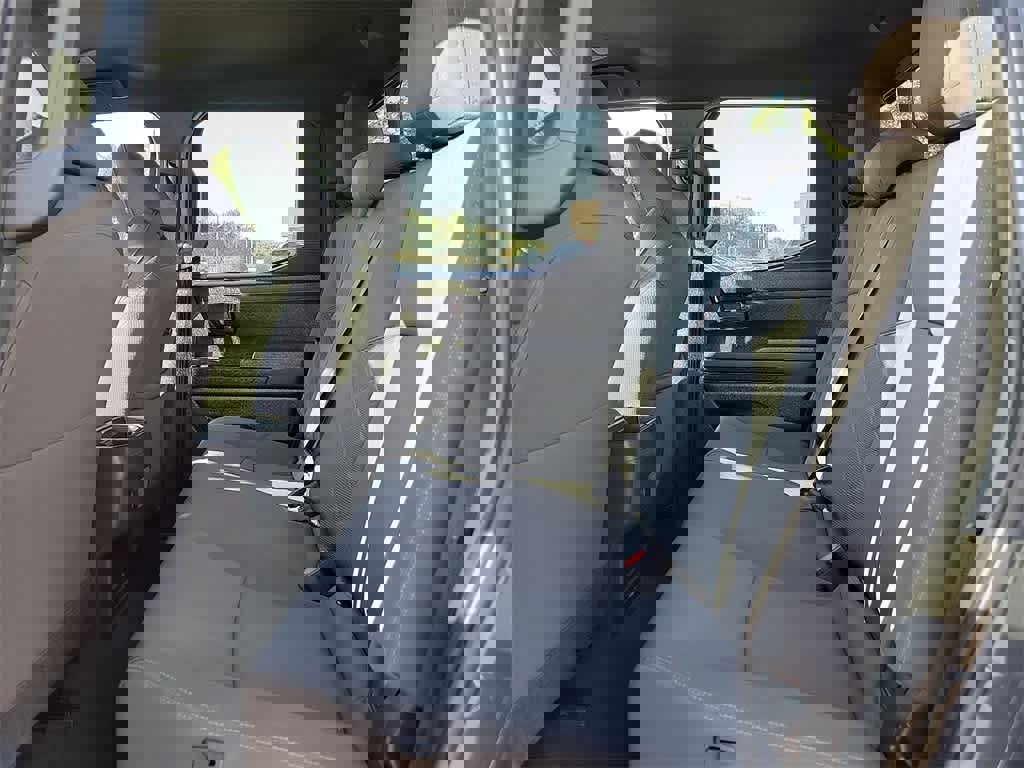 Used 2024 Toyota Tacoma SR5 image 9